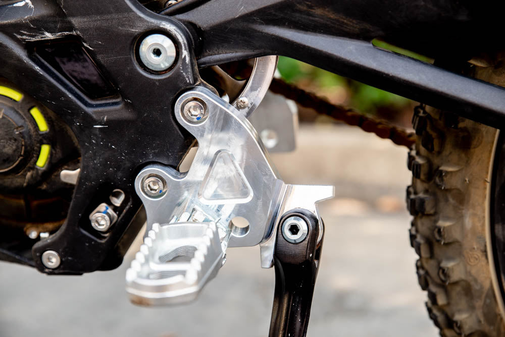 NTC Billet Aluminum Foot Peg Brackets With Kickstand Option (SURRON LBX)